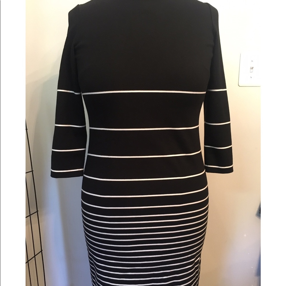 Calvin Klein Half- Sleeved Dress
